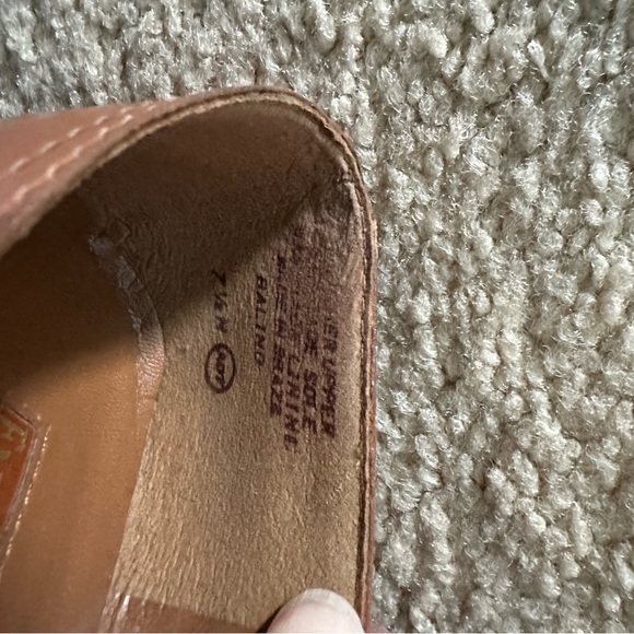 Enzo Angiolini Leather Cognac chunky heeled loafer. Size 7.5 - Picture 4 of 8